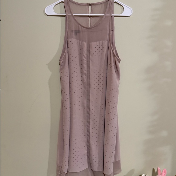 Sheer Sleeveless Polka Dot tunic - Picture 2 of 12